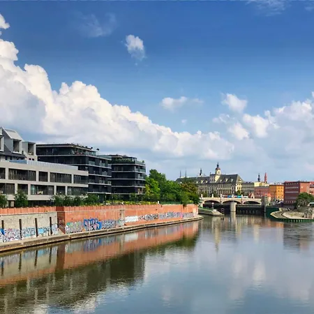 شقة Tom Sawyer's Old Town فروتسواف